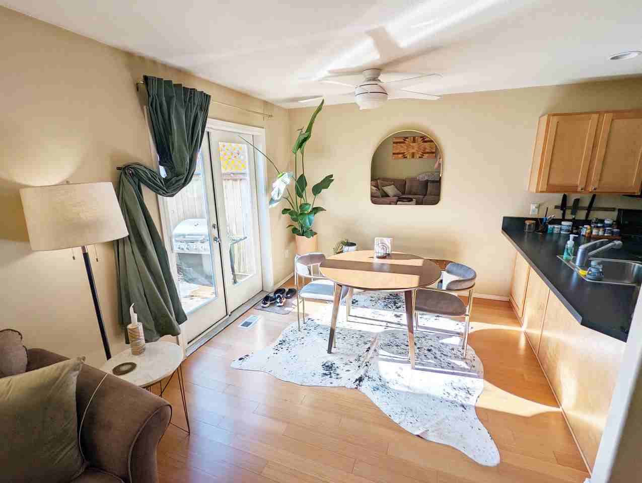 4735 Ne 15th Ave #4735 - Photo 3 of 16