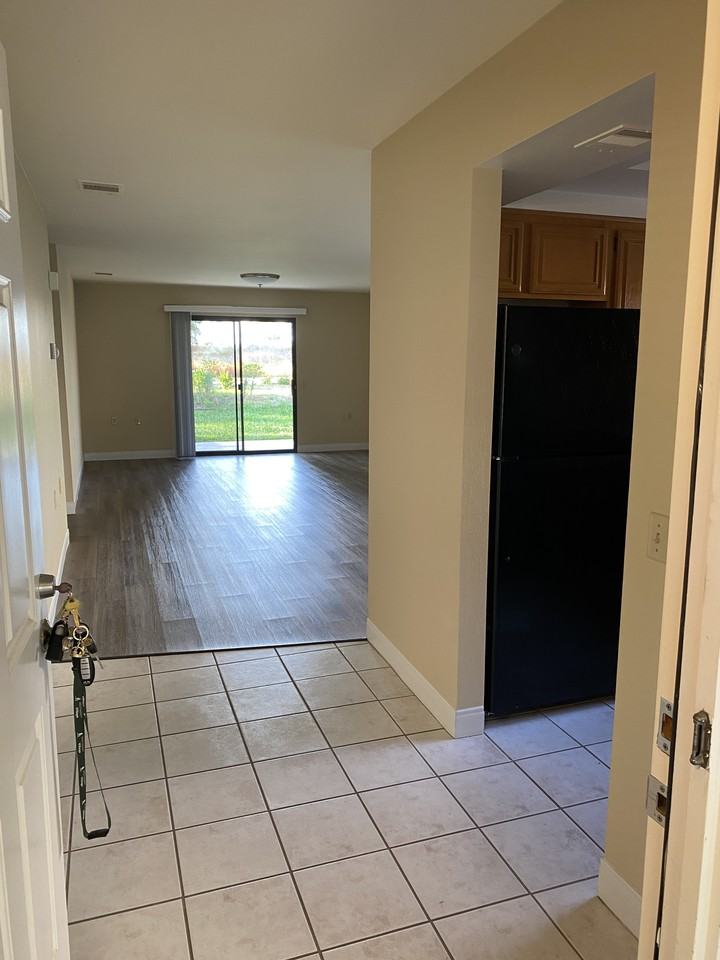 21360 McConnell Avenue - Photo 3 of 22