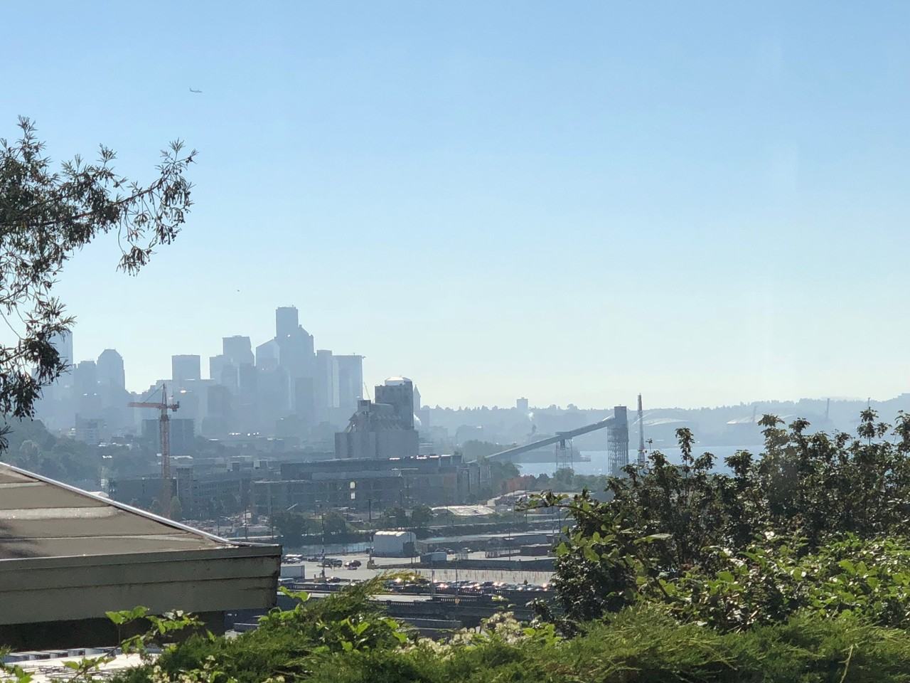 2333 West Plymouth Street #2 - Photo 4 of 29