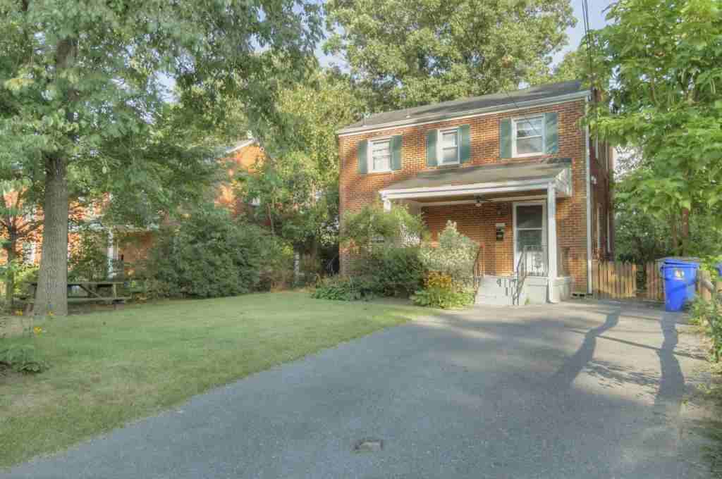 8411 Potomac Avenue - Photo 3 of 38