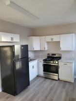 591 Pike St #F - Photo 1 of 1