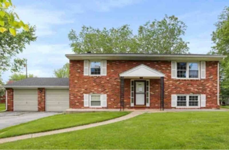 18719 Northridge Dr - Photo 3 of 6