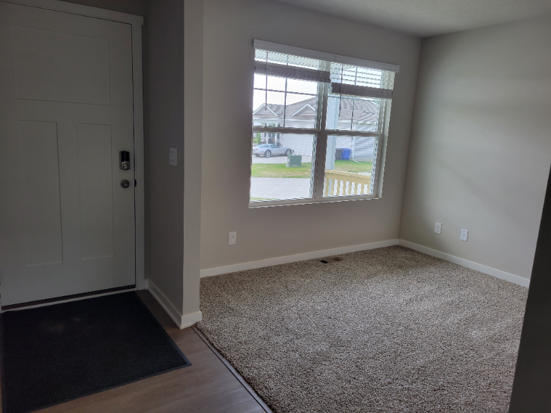 4920 Copper Ridge Cir - Photo 4 of 13