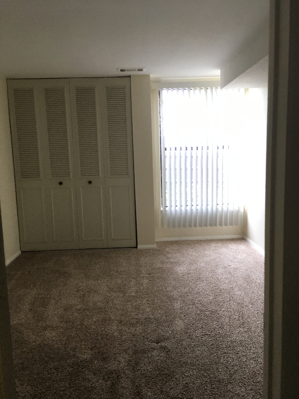 6G Shrewsbury Green Dr - Photo 2 of 7