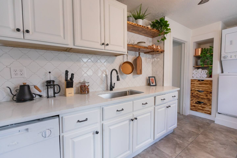 64 W Hartwell Ave - Photo 7 of 16