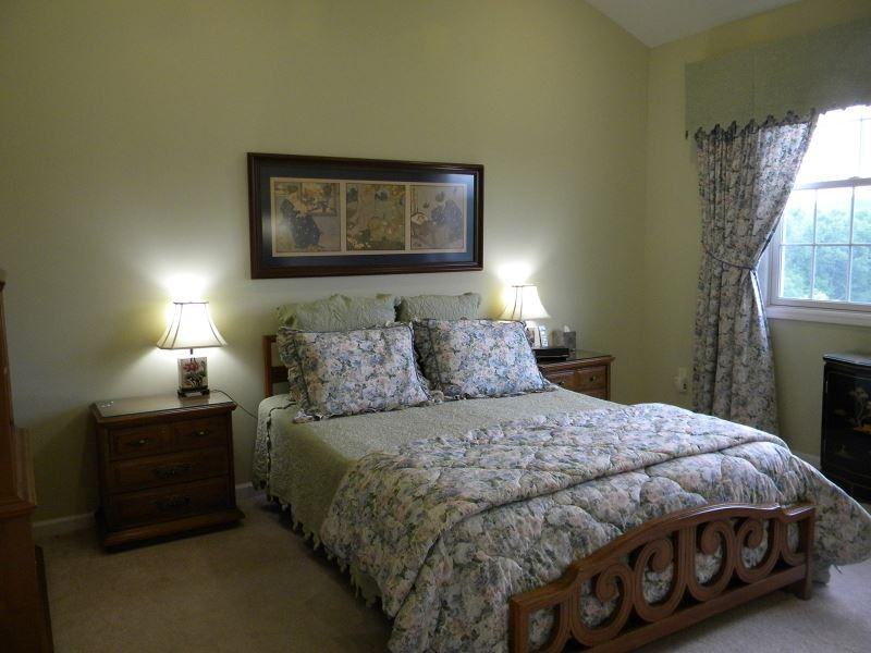 27 Fairchild Ln - Photo 3 of 14