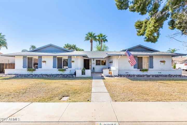 6225 W Corrine Dr - Photo 3 of 28