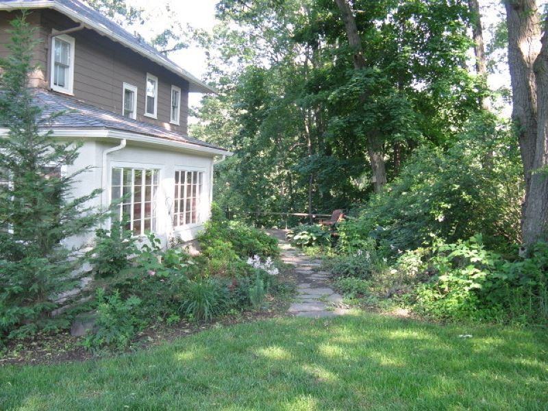 29 Hillcrest Rd - Photo 3 of 13