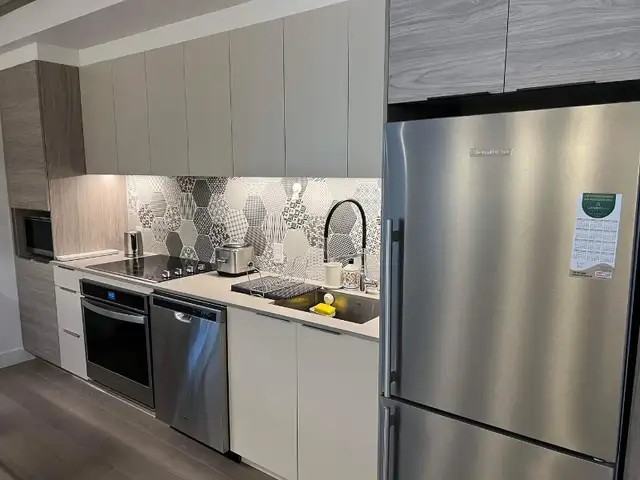 85 Rue de Castelnau Ouest #208 - Photo 3 of 10