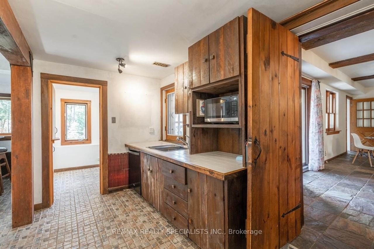 17 Rouge River Circle #None - Photo 3 of 6