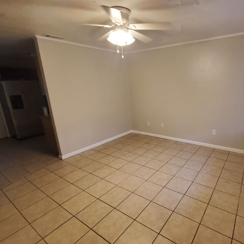 1425 Timber Lane Rd - Photo 3 of 11