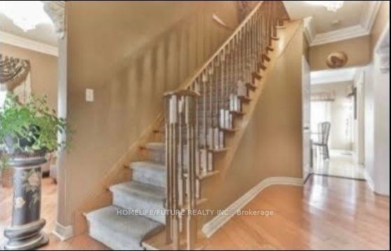 22 Ferncliffe Crescent #None - Photo 2 of 6