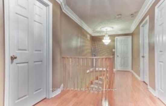 22 Ferncliffe Crescent #None - Photo 3 of 6