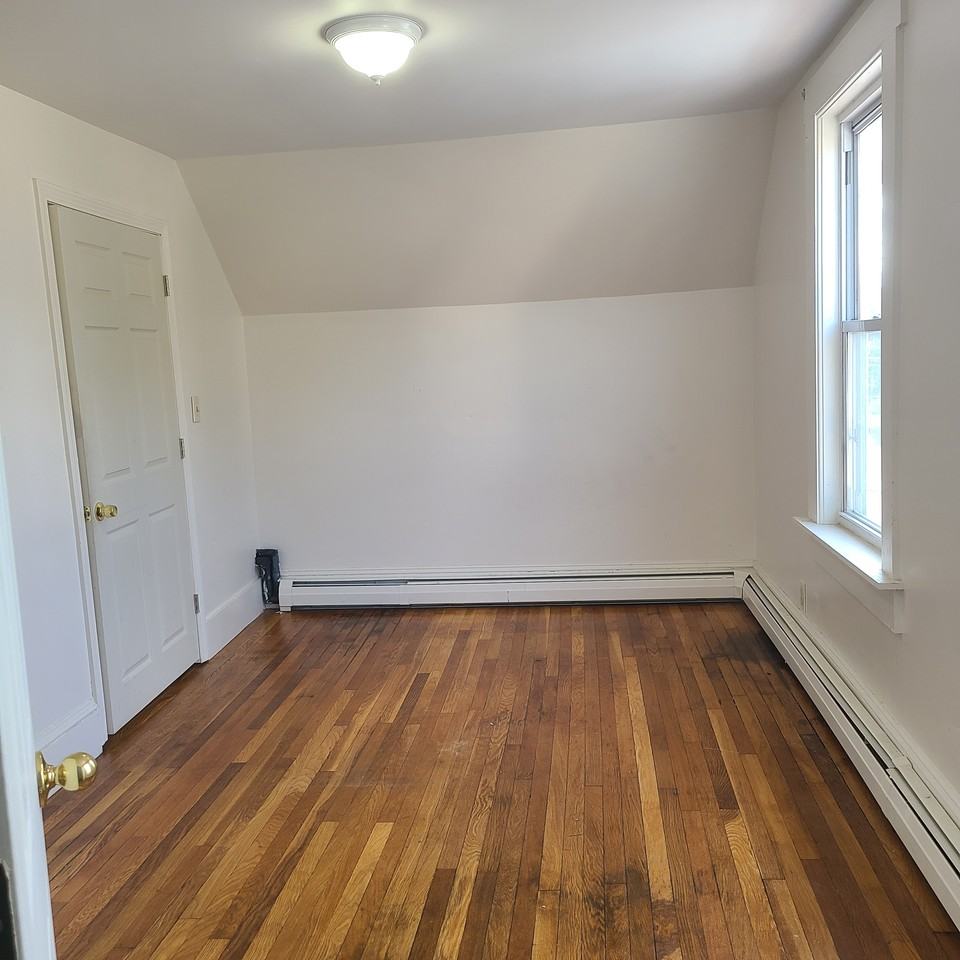 Hayward St & Jewett St #2 - Photo 3 of 12