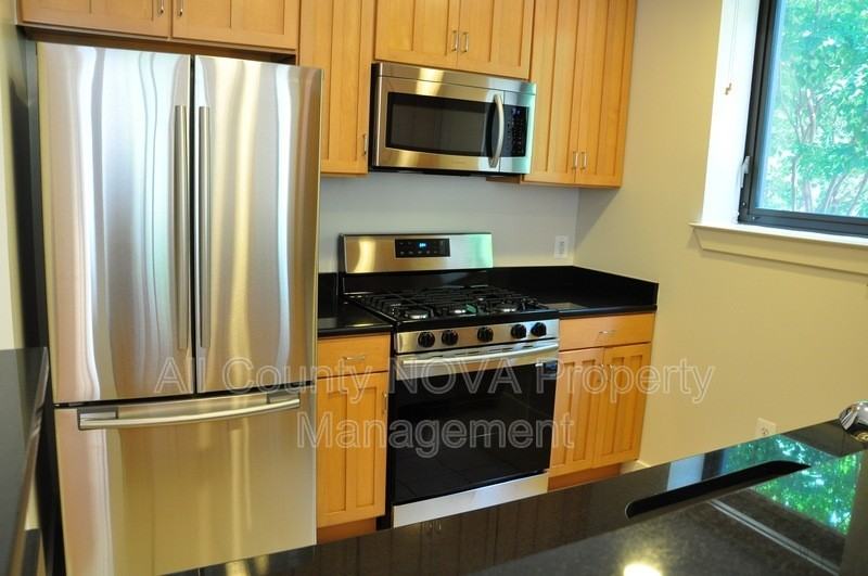 1200 N Hartford St #212 - Photo 7 of 21