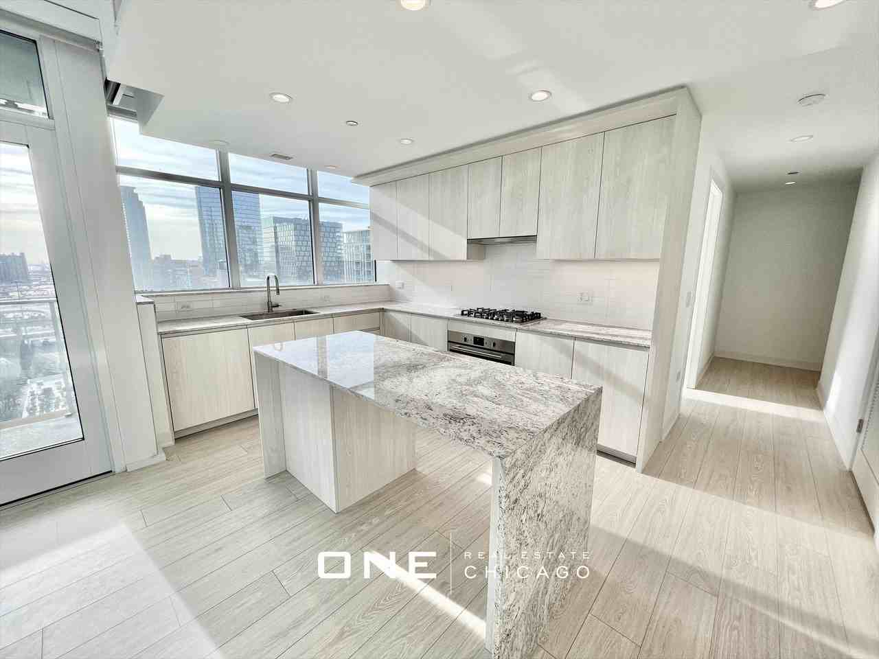 N Halsted St - Photo 3 of 15