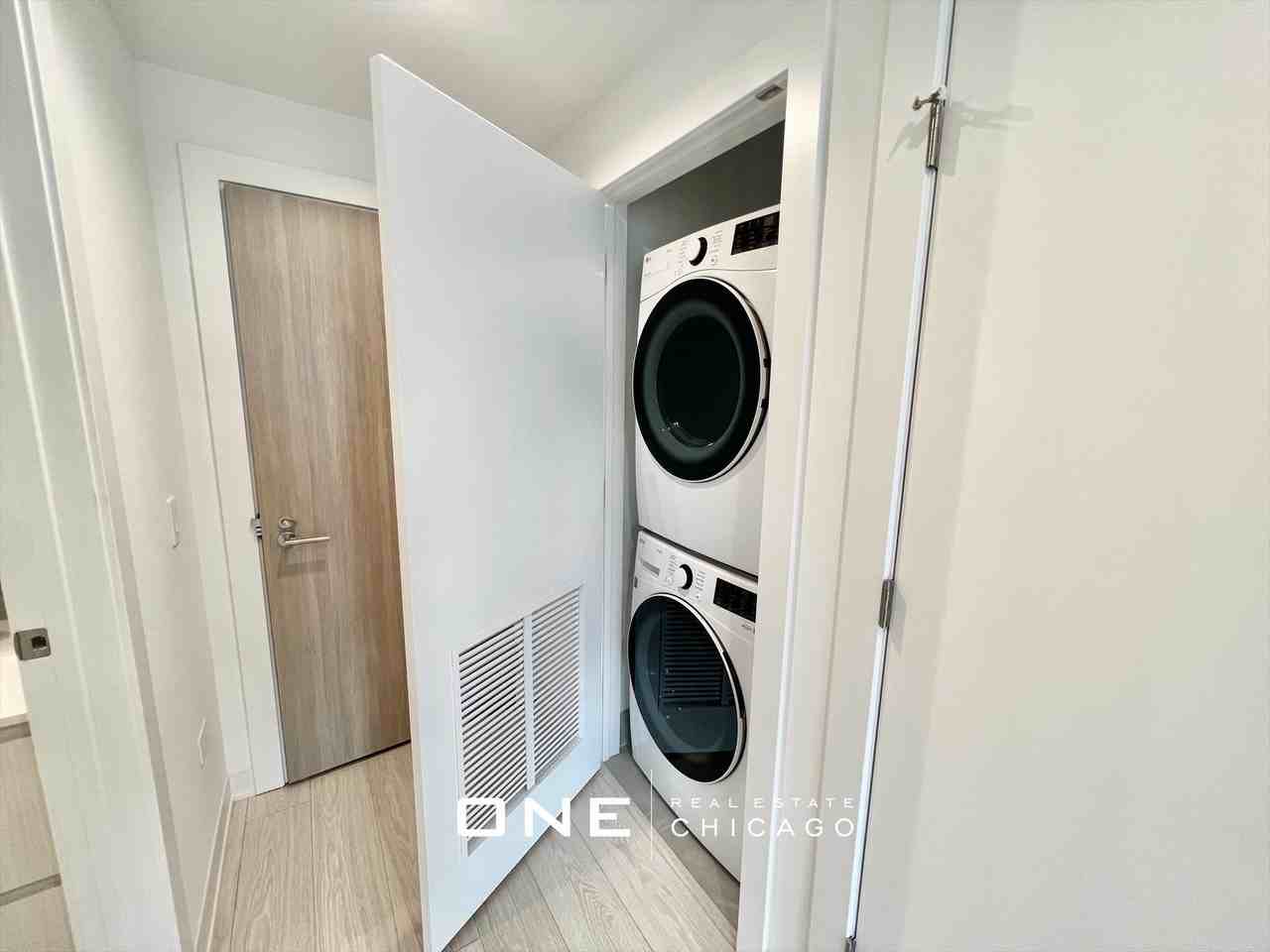 N Halsted St - Photo 6 of 15