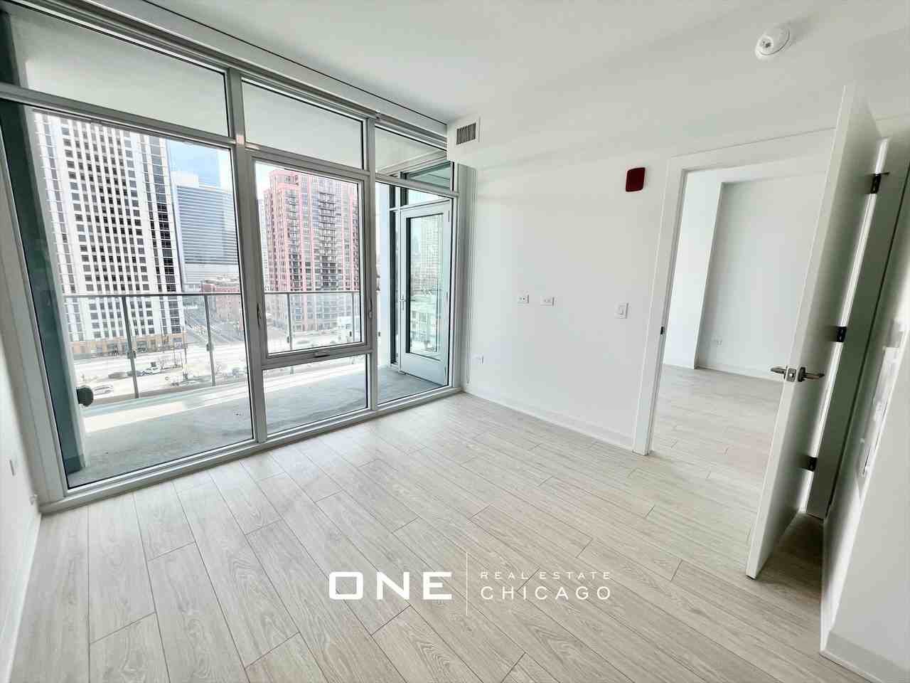 N Halsted St - Photo 6 of 14