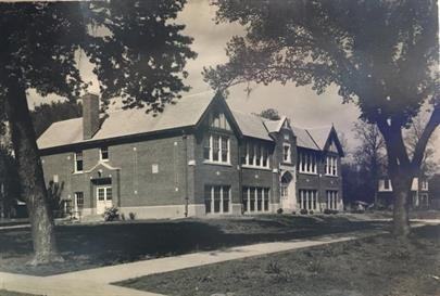 BownCorby School 412 North 2nd Apartments 412 N 2nd St, Marion, KS