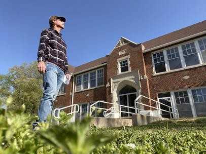 BownCorby School 412 North 2nd Apartments 412 N 2nd St, Marion, KS