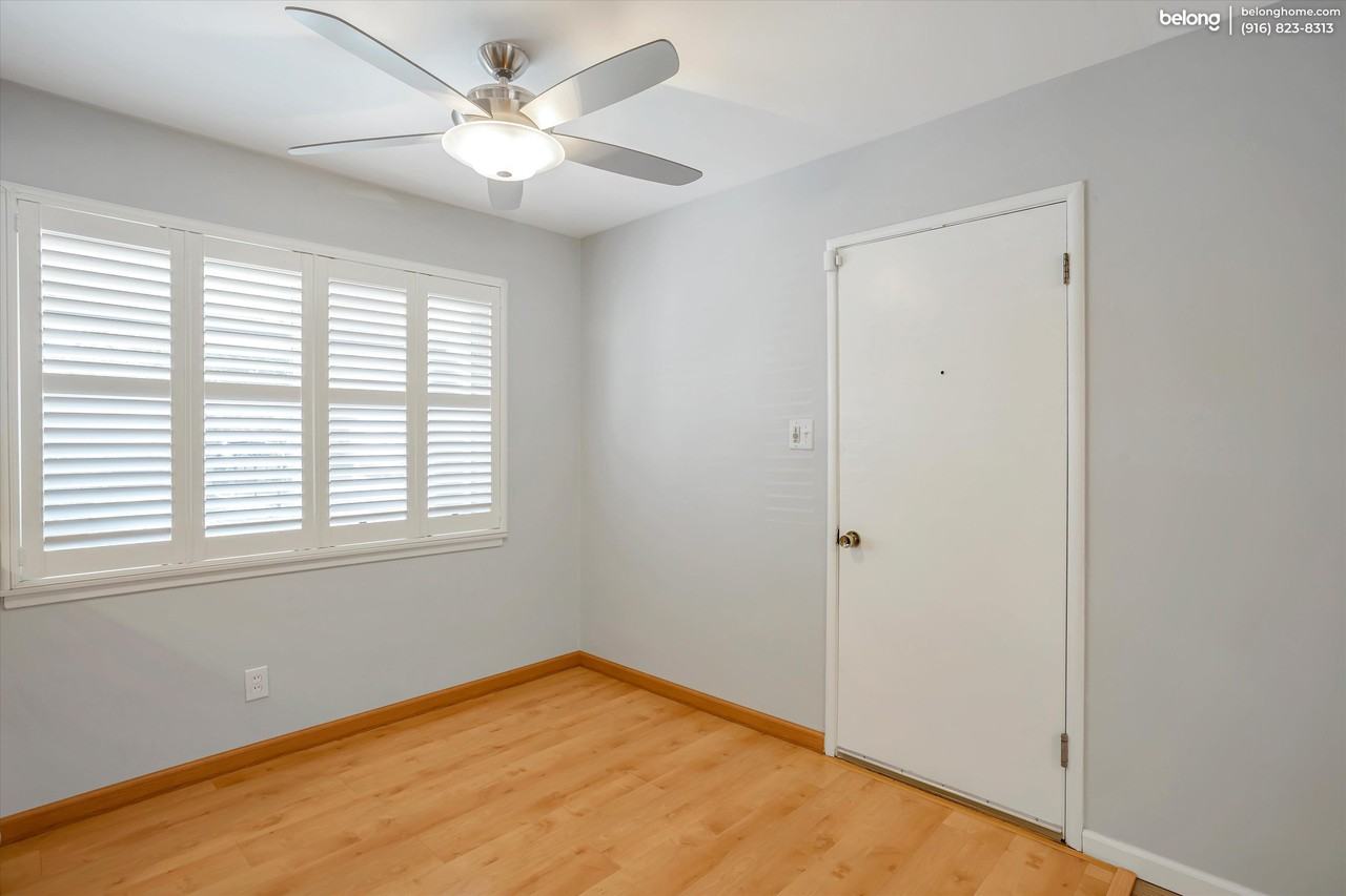 2017 Janice Ave - Photo 4 of 17