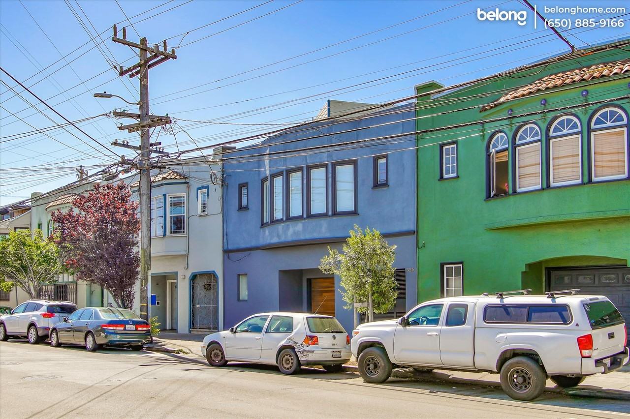 526 Silver Ave - Photo 3 of 50