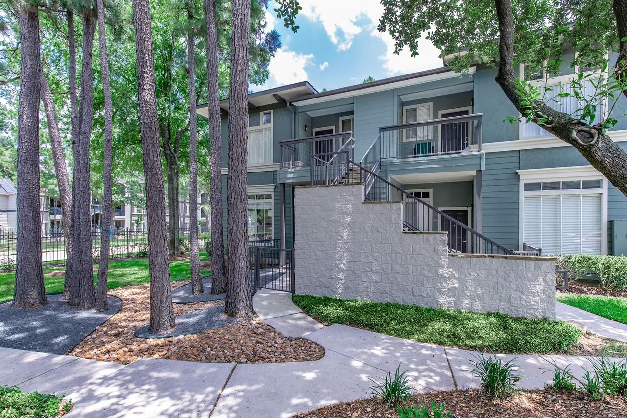 Mallard Creek - Photo 3 of 50