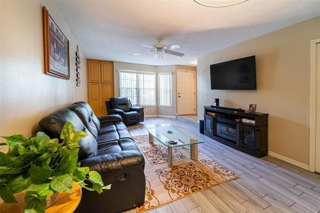 23 Water Grant St #1