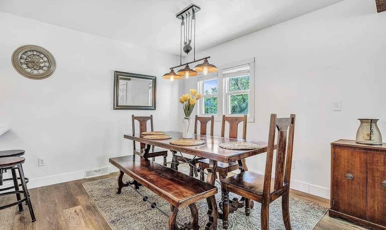 317 Jackson Ave #NA - Photo 3 of 9