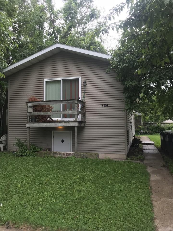 724 16th St S #1 - Photo 6 of 6