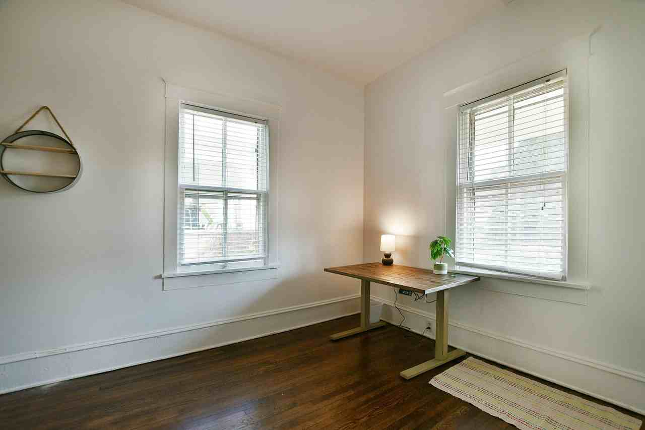 152 Avant St #B - Photo 4 of 21