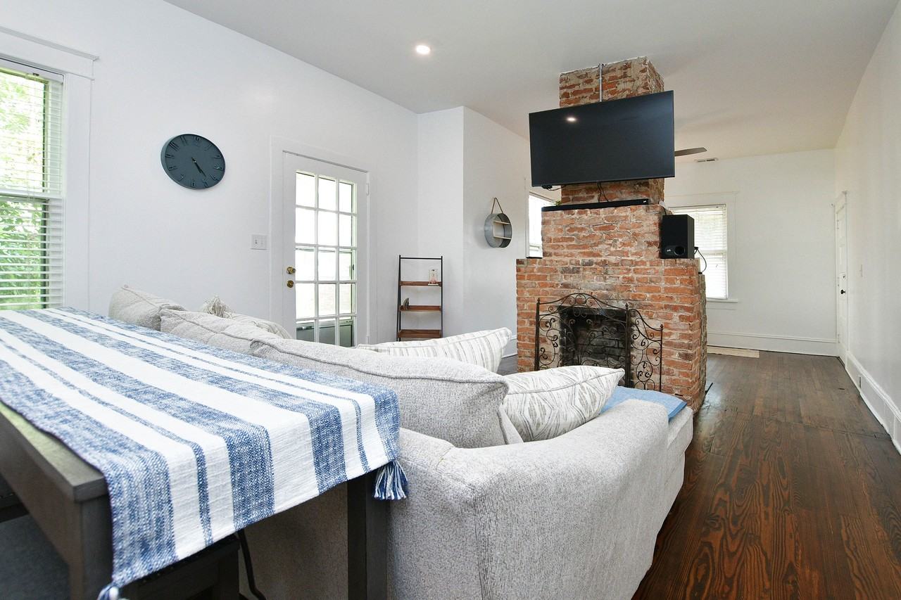 152 Avant St #B - Photo 5 of 21