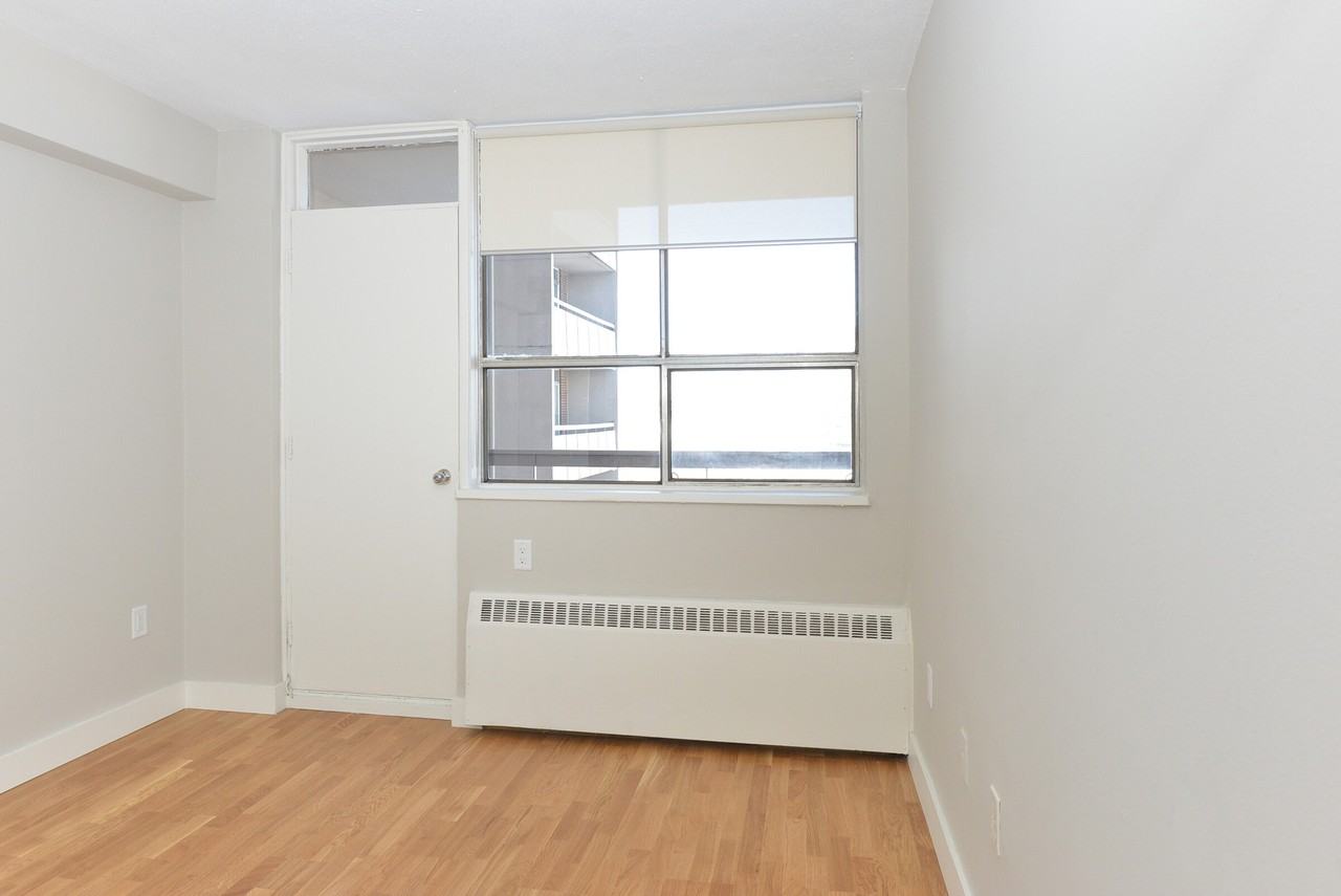 230 Oak Street Apartments 230 Oak St, Toronto, ON M5A 2E2 Zumper