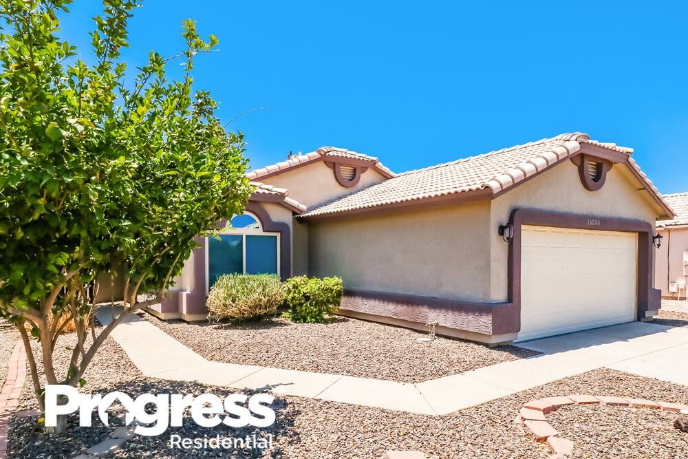15550 N Ulrich Way - Photo 3 of 16