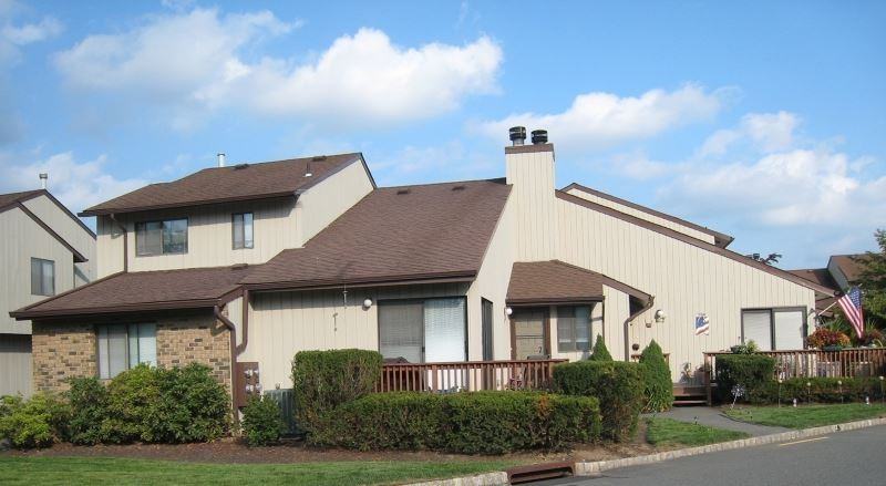 250 Ridgedale Ave #Q1