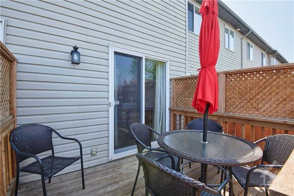 219 Kincardine Drive - Photo 2 of 26