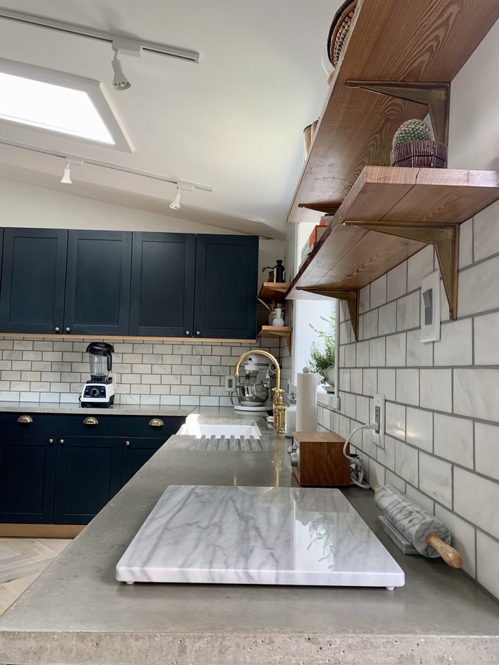 2365 E Cumberland St #NA - Photo 2 of 18