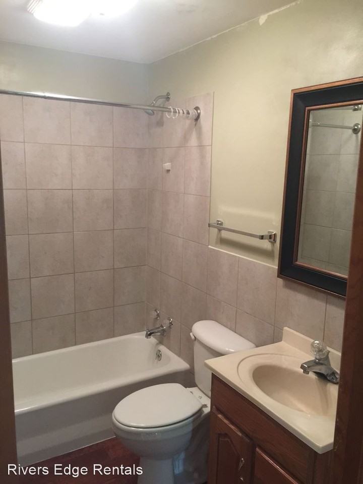 230 S Market St - Photo 2 of 11