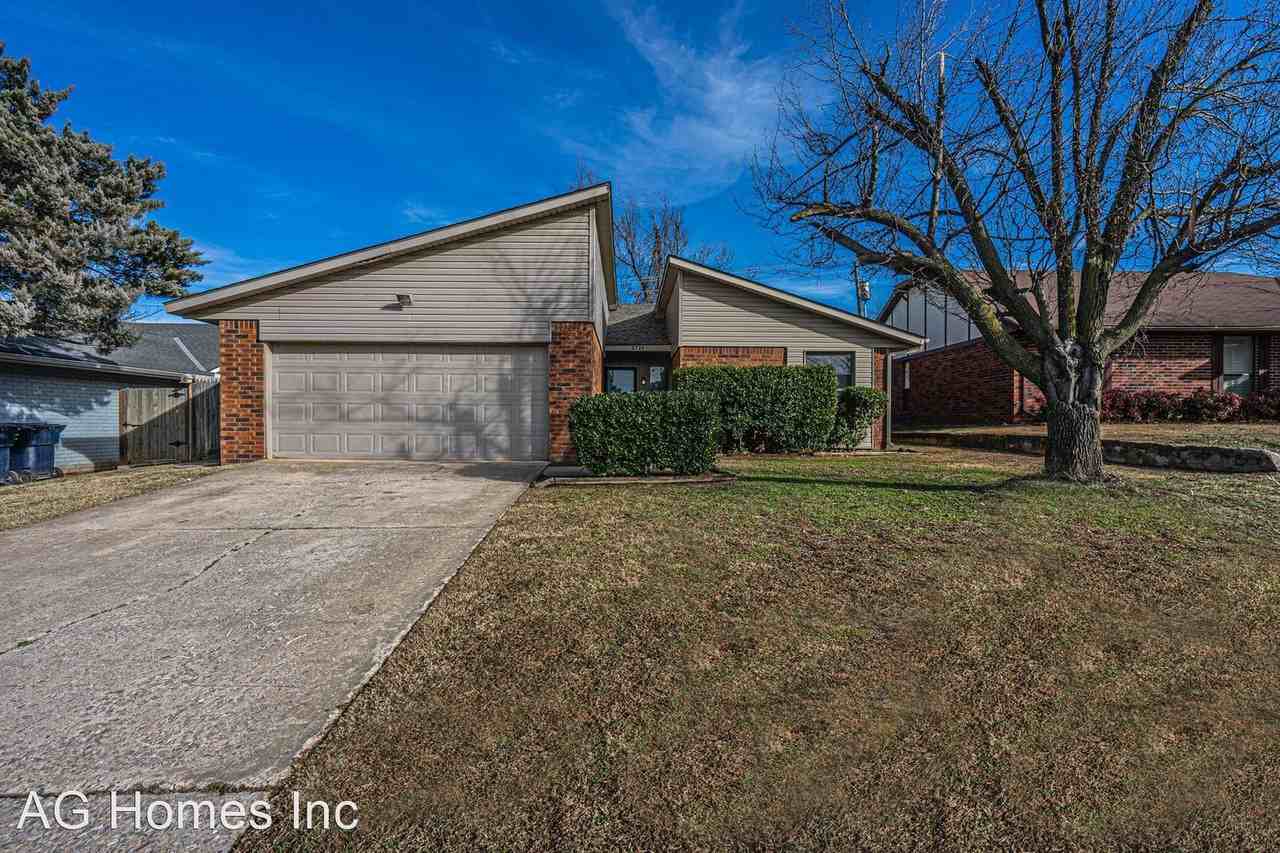 8724 Raven Ave - Photo 3 of 28