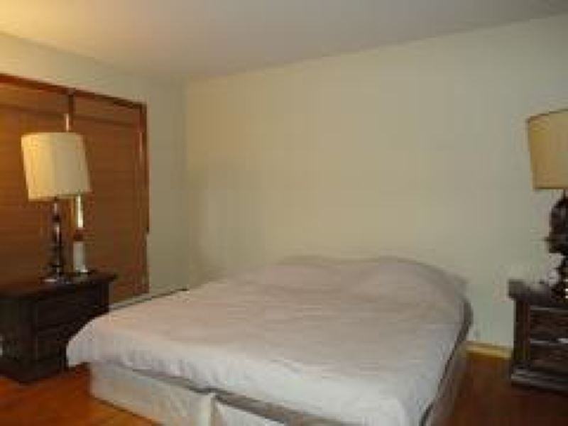 37 Hazelview Ave #2 - Photo 3 of 8