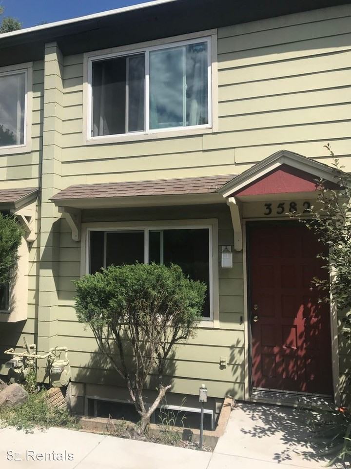 3582 Broadway St - Photo 2 of 28