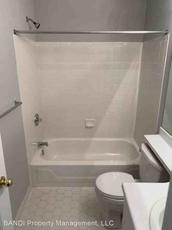 16 Sextant Dr - Photo 2 of 25