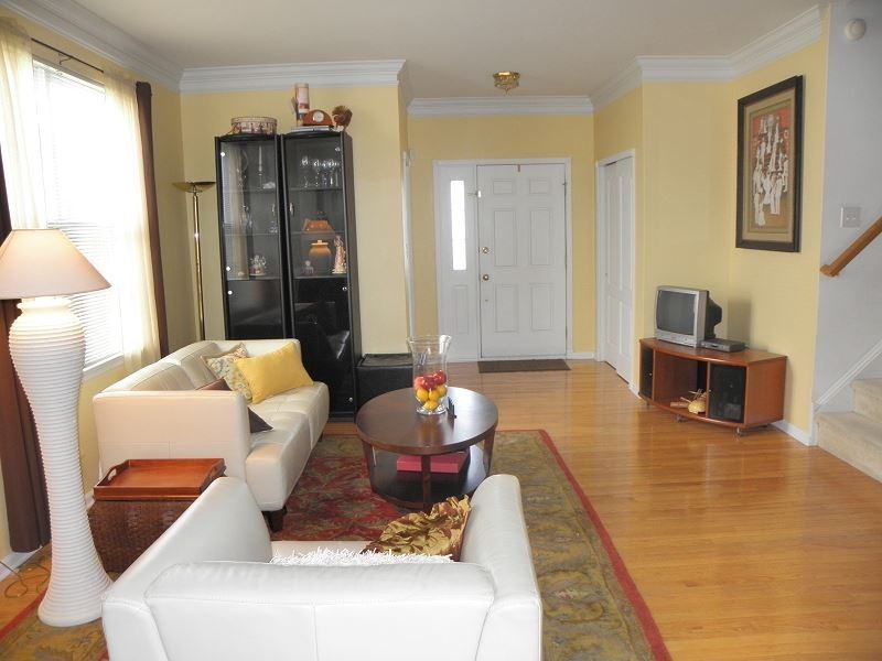 732 Jackson Rd - Photo 2 of 12