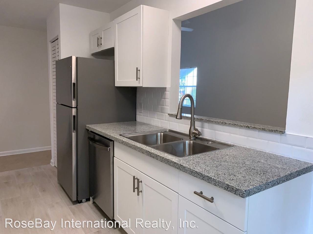 1452 18th St - Photo 2 of 19