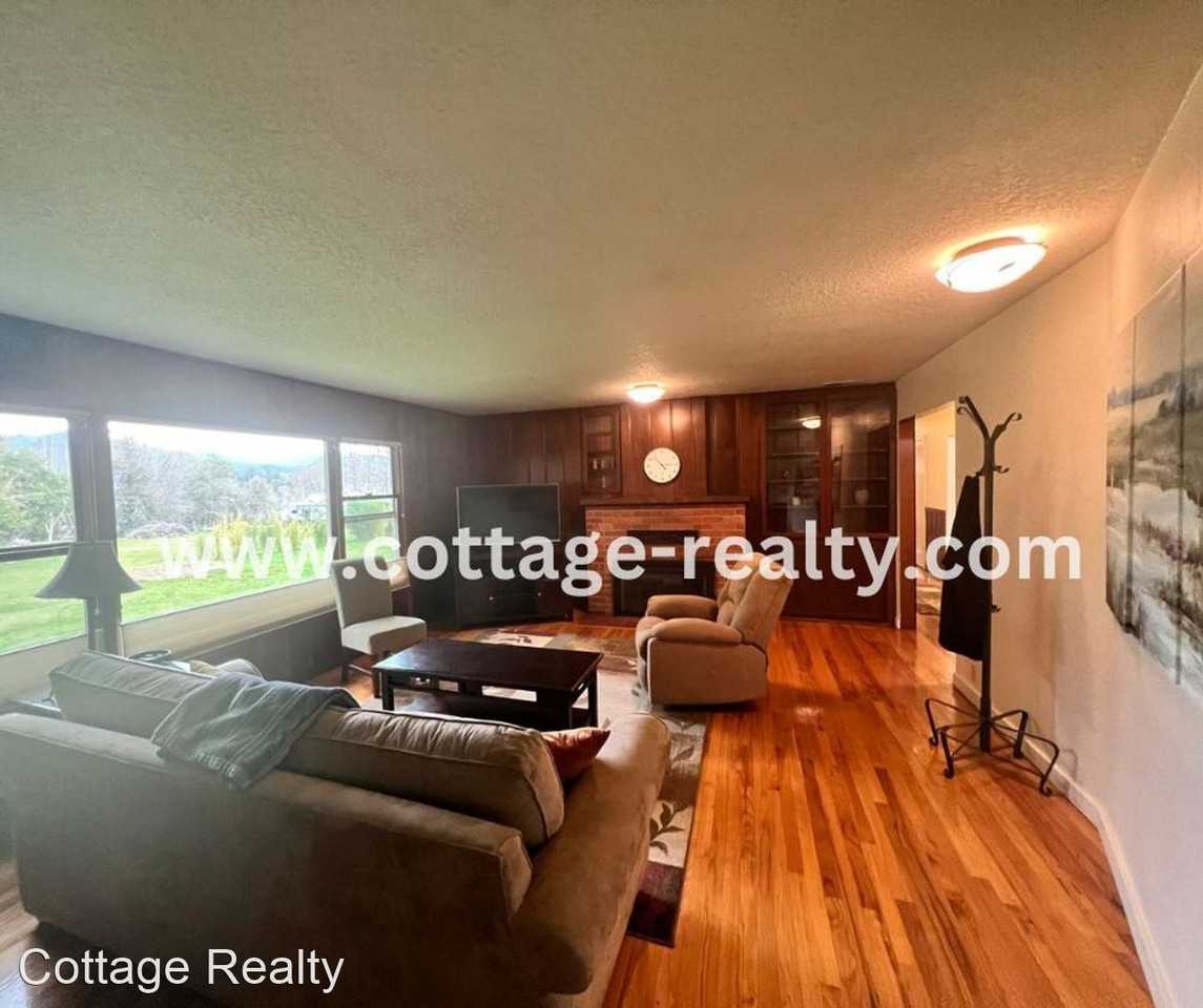 803 Warren Creek Rd - Photo 3 of 21