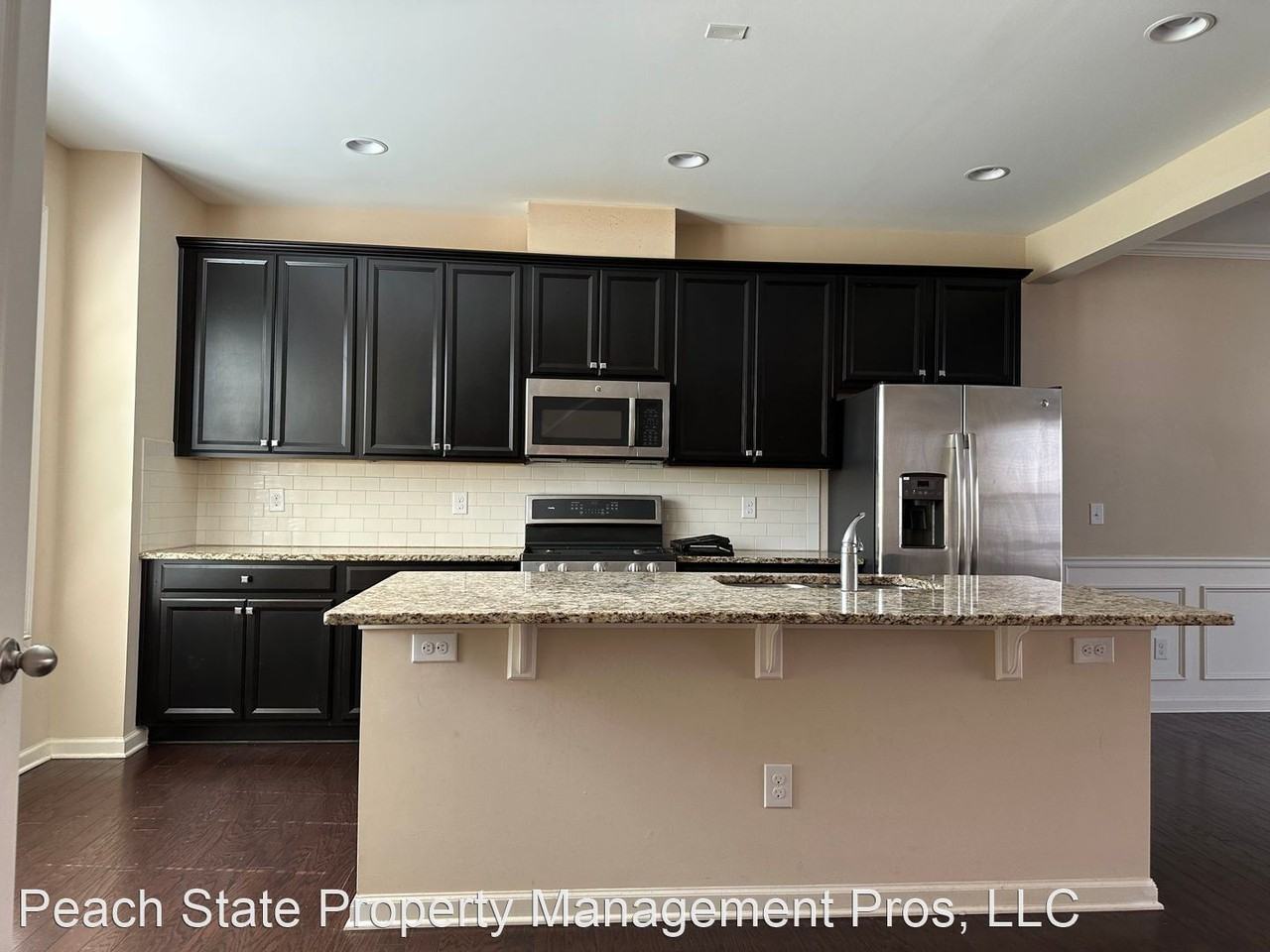 2689 Village Park Bnd - Photo 3 of 16