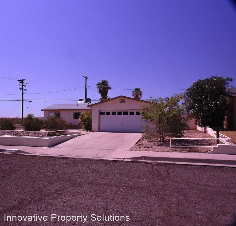 1901 Peru St - Photo 3 of 25