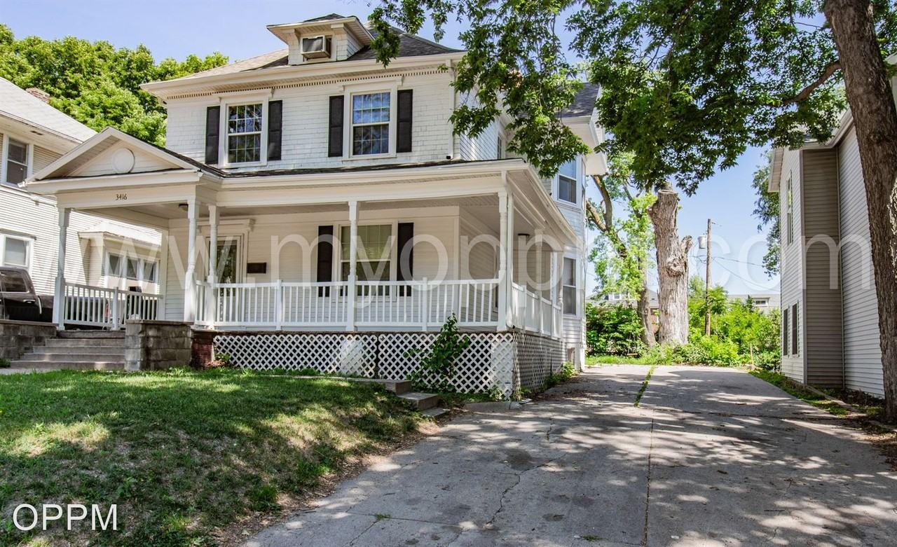 3416 Burt St - Photo 2 of 28