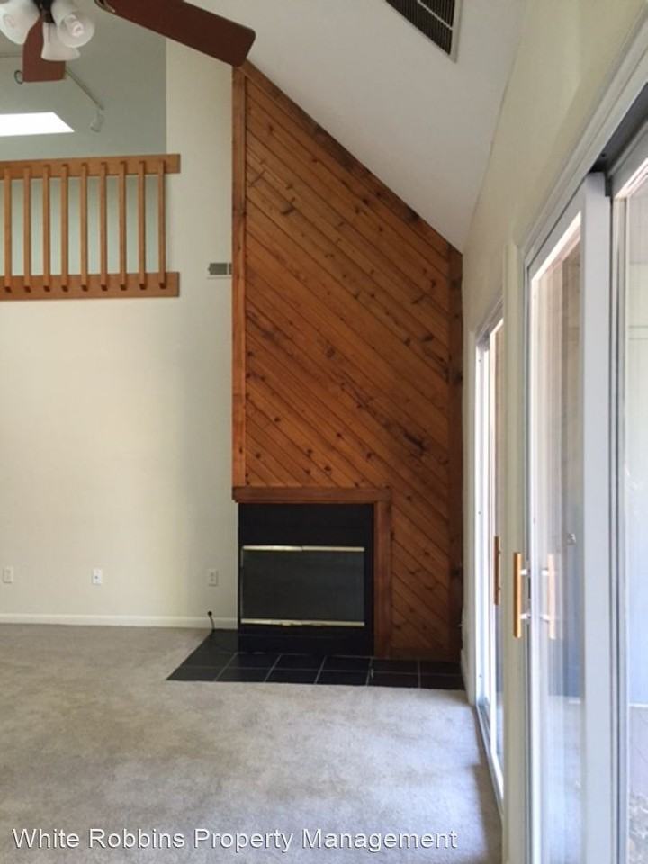 123 Foxfire Dr - Photo 3 of 25