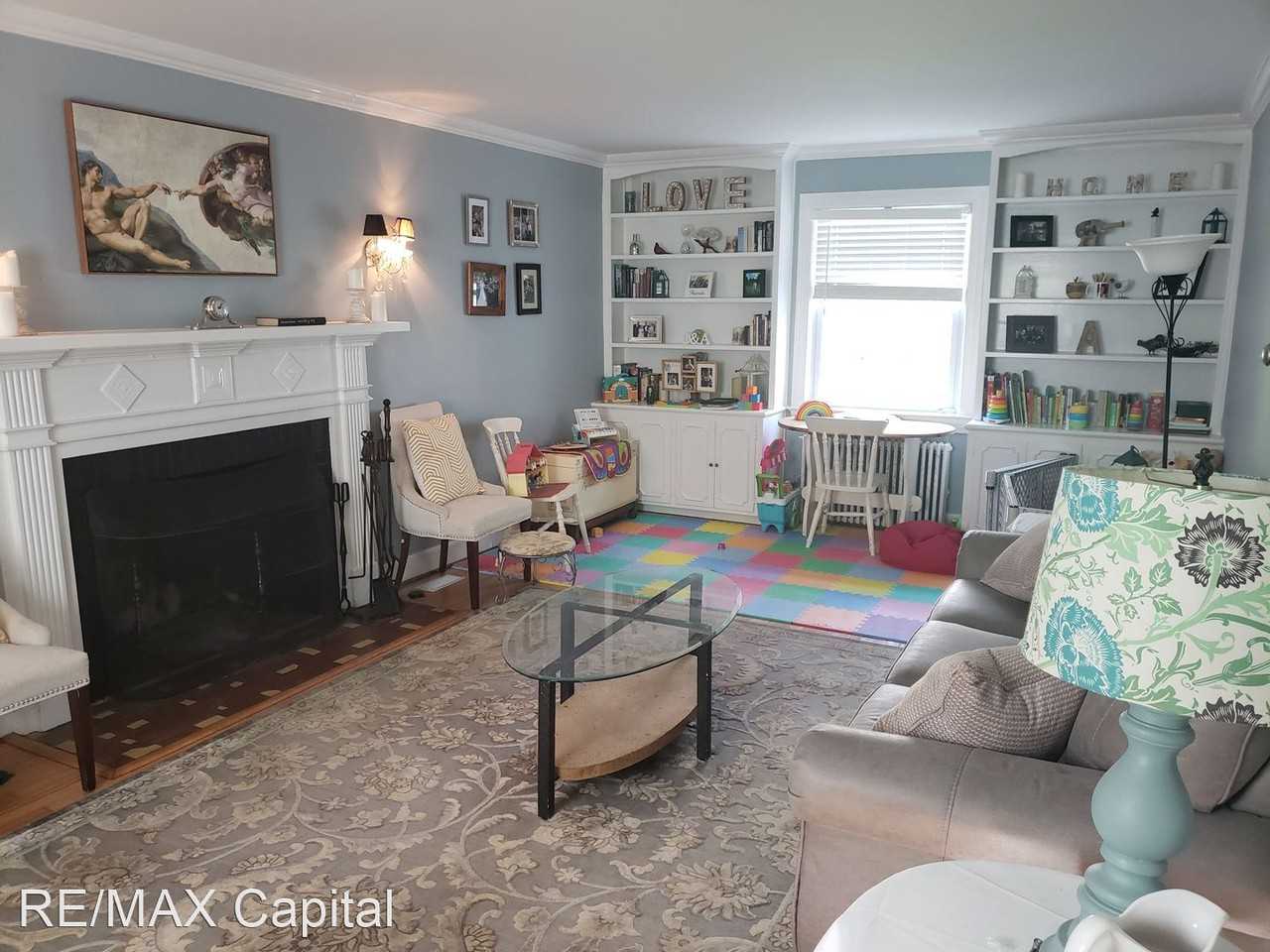 27 Holly Dr - Photo 3 of 22